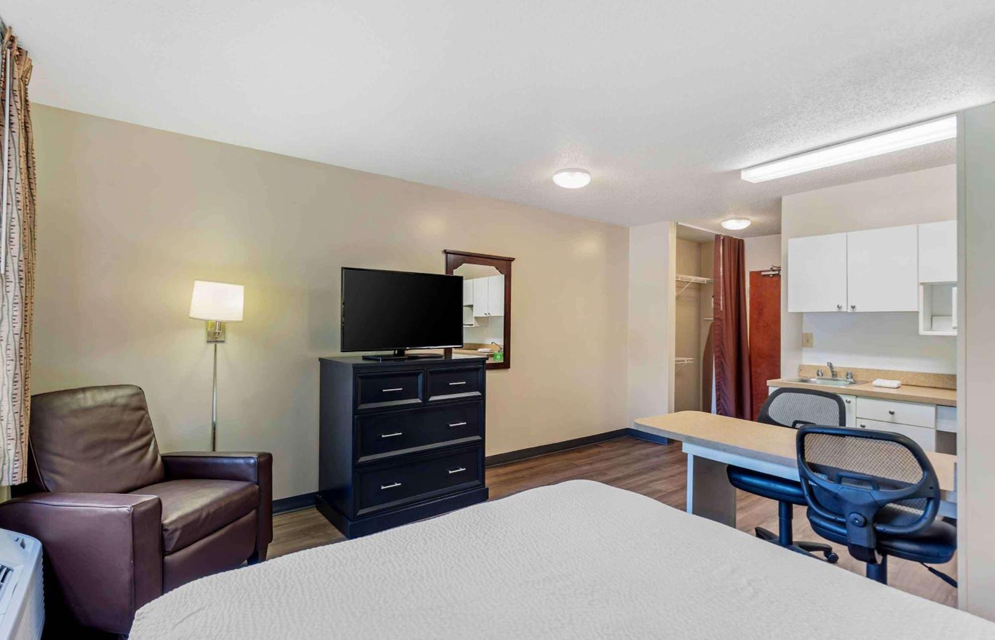 Extended Stay America Select Suites - Chicago - Rolling Meadows Exterior foto